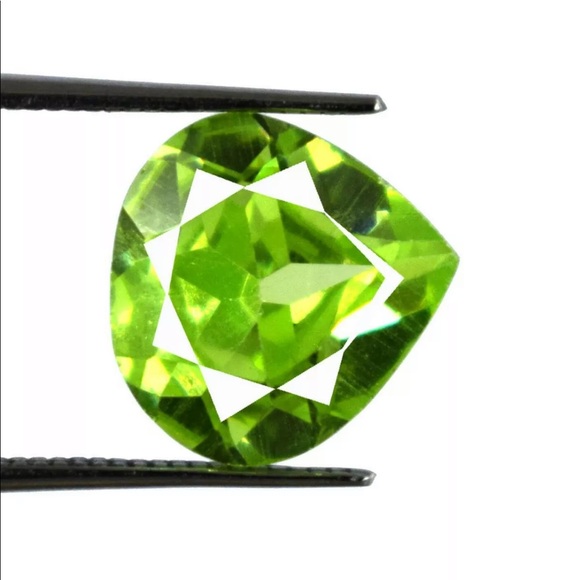 Sphene Titanite Pear Gemstone 7.45 Ct Untreated